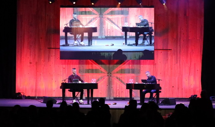 Dueling Pianos - Phil Long Music Hall at Bourbon Brothers