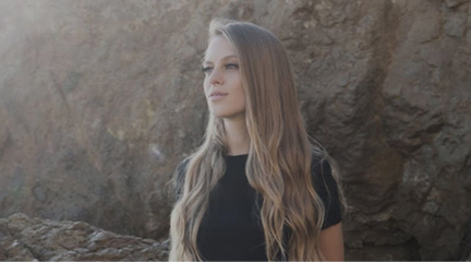 Nora en Pure