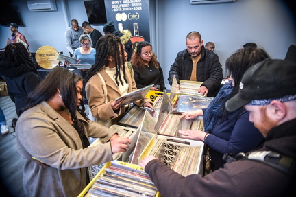 Vinyl &amp; Vittles