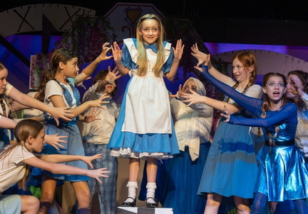 Alice in Wonderland JR