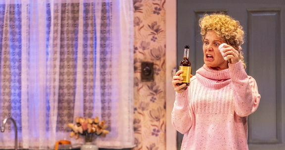 SHIRLEY-VALENTINE-c-Brett-Boardman 008233 result (1)