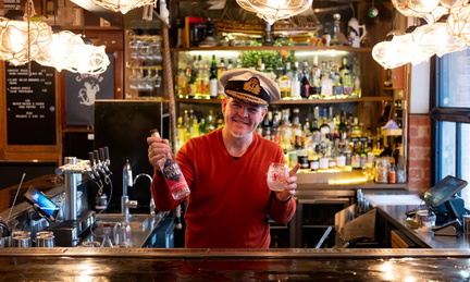 Marcus-Motteram-Hains-and-Co-Never-Never-Pink-Pepper-gin-credit-Claudia-Dichiera-8