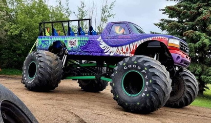 Monster Trucks All Out