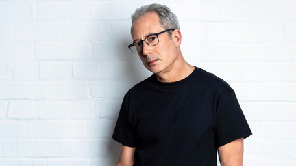 ben-elton-web-png