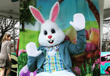 Meet &amp; Greet with the Easter Bunny