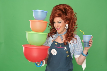 Dixie’s Tupperware Party
