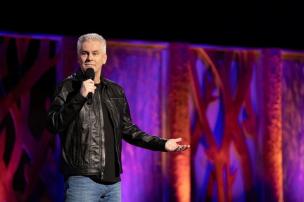 Brian-Regan-On-The-Rocks-Photo-Credit-Leavitt-Wells-Netflix-2