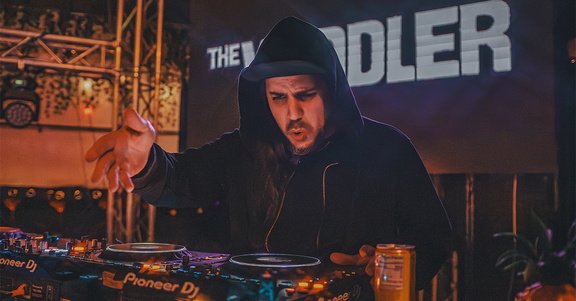 The Widdler