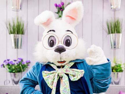Bunny-at-Opry-Mills-e1708544468848