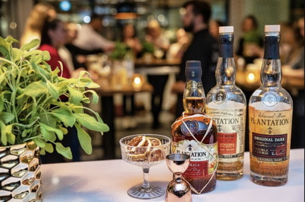PASSEPORT COCKTAILS AROUND THE WORLD