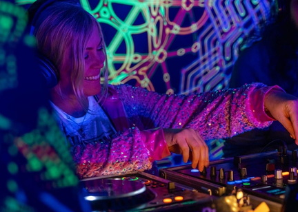 Trance Orient Express - Fast Forward Females