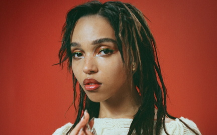 fka-twigs-1200x750 (1)
