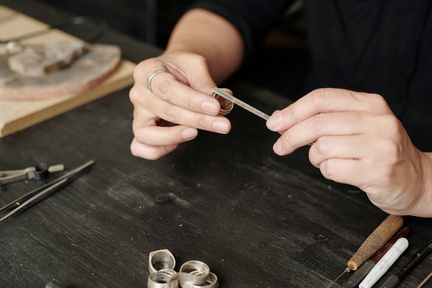 ring making _ workshop-unsplash