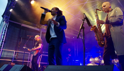 The Beat Feat. Ranking JNR
