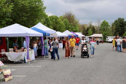 Easter Market - 3800 Kimwell Dr
