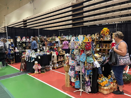Country Folk Art Show & Artisan Market