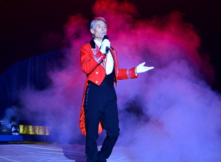 james richards circus