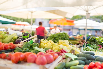 Farmers Market - Cornerstone Park