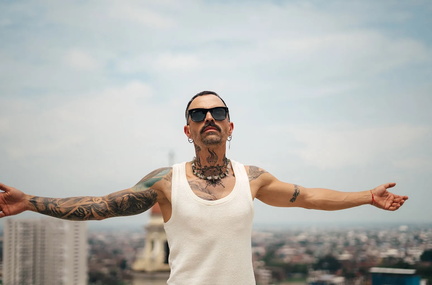 mike-bahia-press-cr-Muzka-2024-billboard-1548