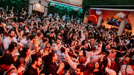 the-90s-party-pres-90s-la-terrrazza-opening-party-barcelona-xceed-ba50