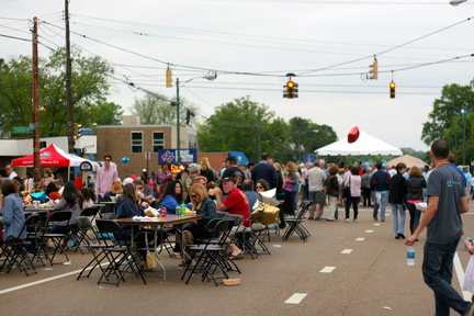 Huey's Anniversary Block Party - Huey's Midtown