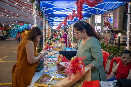 Christmas-Market-Infiniti-Mall-Malad-2