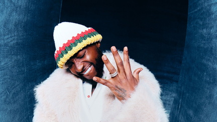 Davido presents 5ive Stops