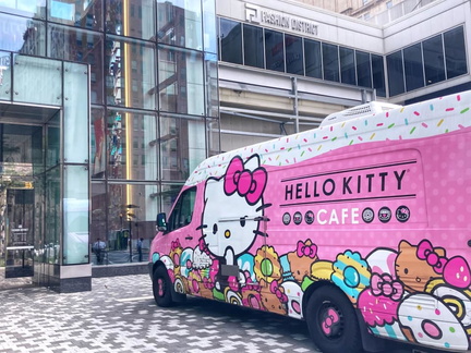 Hello Kitty Cafe Truck