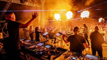 Shin Gigs | Symphonic Ibiza