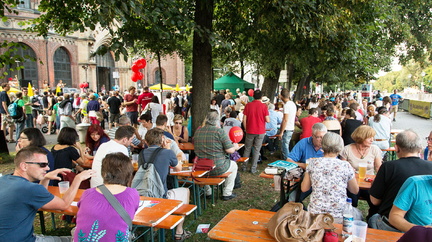isarislandfestival_-_beergarden_1