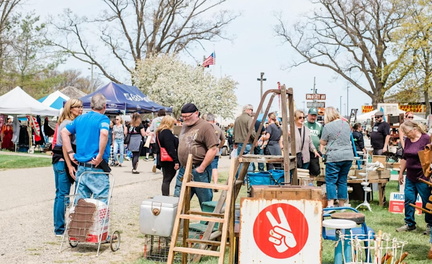 Spring Davisburg Antique Festival