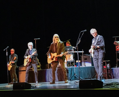 Three Dog Night with Little River Band