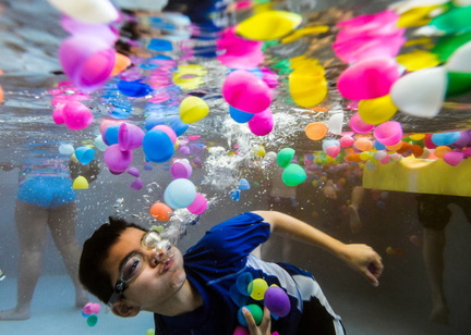 Floating Easter Egg Hunt