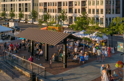 Hop into Spring Market