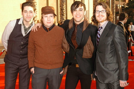 fall-out-boy-2006-061124-35864f4c36cd4f8da4ade462474600c2