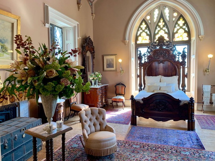 Lyndhurst Flower &amp; Antiques Show