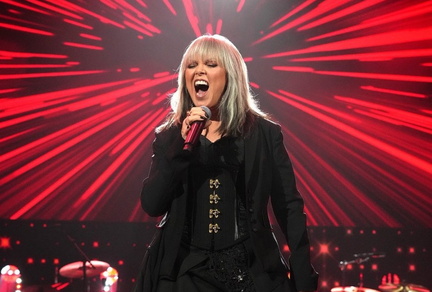 Pat Benatar (2)