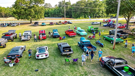 Cruise-In at Paradise '80s Unleased