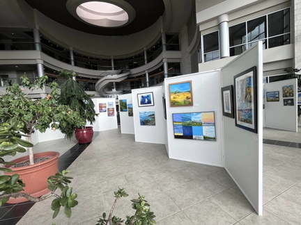 Aurora-Art-ShowSale-Innovation-Place-Oct23-interiorfacecurvedstair-1024x768