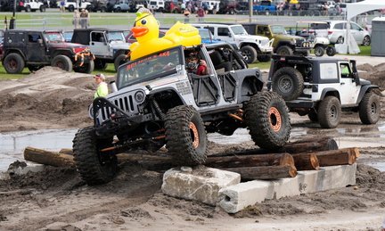 782664ce-3f37-4453-8d3b-dcfad76e1a4f-JEEP_BEACH20