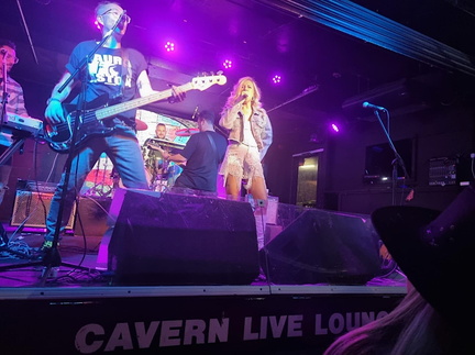 laura-aston cavern club