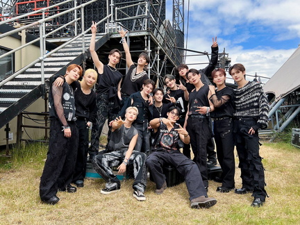 SEVENTEEN