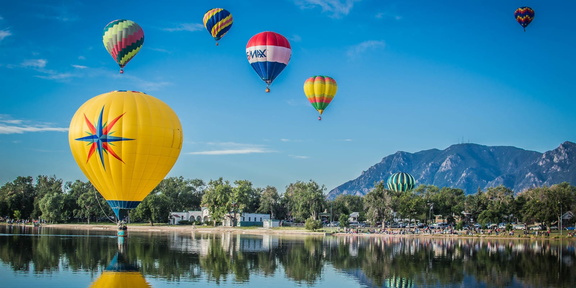 Balloon-Classic-in-Memorial-Park-Colorado-Springs-1600x800-1