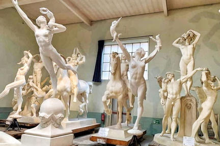 Villa Helène, Il Museo Segreto Di Roma