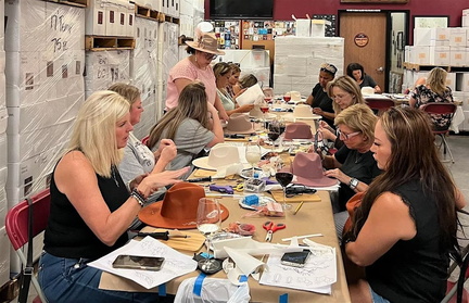 Ladies-Hat- -Bag-Bar -Design-Burning-Workshop