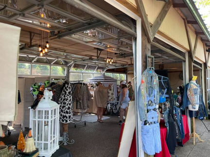Spring Sip N Shop