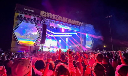 Breakaway-Music-Festival-1