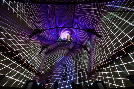 Projektil_StarDrift_DAIA-GVA_J.-Imhof_LowRes_4-1