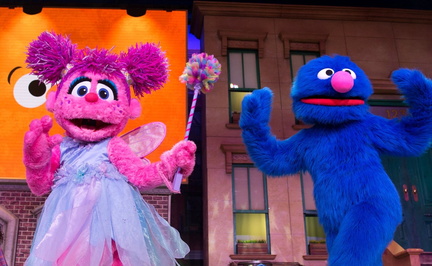 Sesame Street Live Say Hello