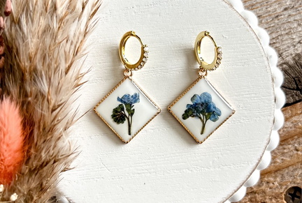 Sip and Shop Spring Showcase